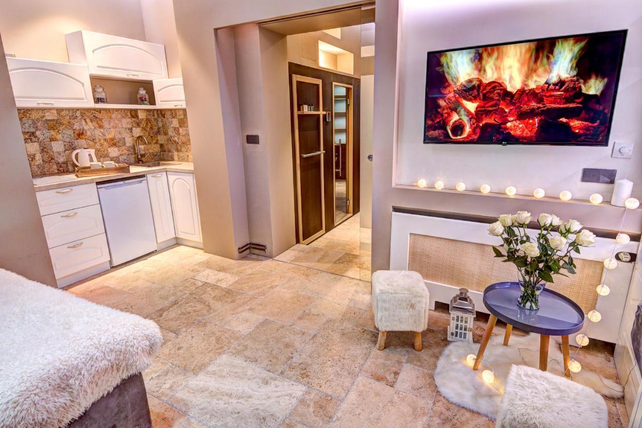 Apartments Marconio Wellness Club Belgrado Buitenkant foto