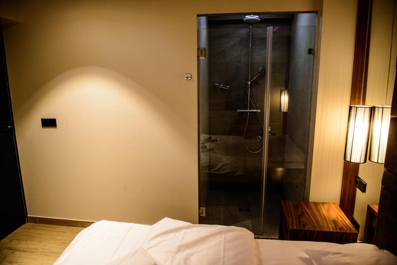 Apartments Marconio Wellness Club Belgrado Buitenkant foto