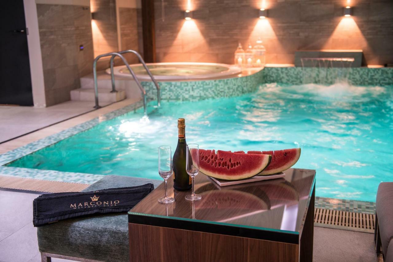 Apartments Marconio Wellness Club Belgrado Buitenkant foto